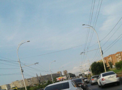 Из-за мелкого ДТП пробка на мосту