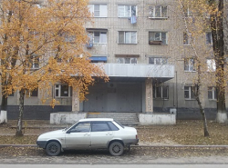 Музей уехал, а алкаши остались