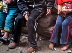 СПАСИТЕ ДЕТЕЙ!!! 