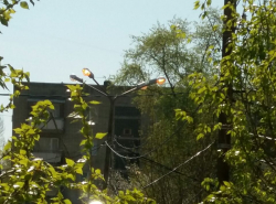 Свет так и горит!!!