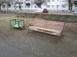 Зачем люди ломают то, что делают для них?