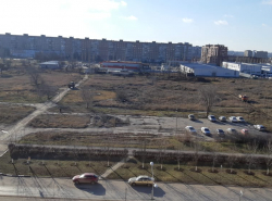 Камазы и трактора разрушают дорогу