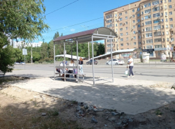 Остановки  в Волгодонске не защищают от непогоды