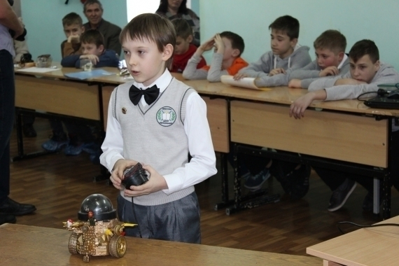 В Волгодонске 3000 юных ученых рассказали о своих научных открытиях