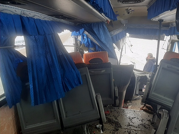 Автобус Волгодонск  - Геленджик столкнулся с грузовиком на «сальской» трассе