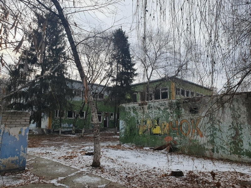 Заброшенное здание детского сада «Лесовичок» стало на шаг ближе к капремонту