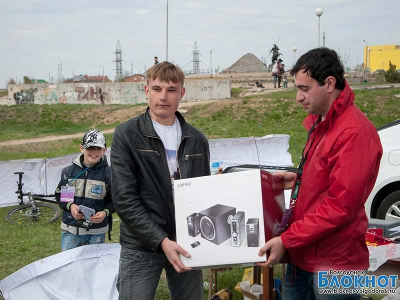 Рыбак из Волгодонска за свой улов получил акустическую-систему премиум-класса