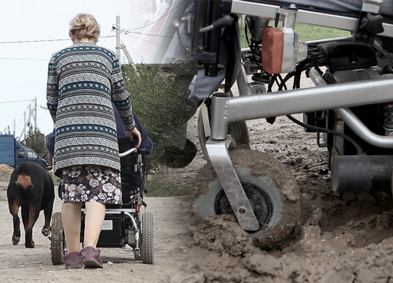 Без дорог и с вонючей канавой: как живут многодетные семьи и инвалиды в Волгодонске