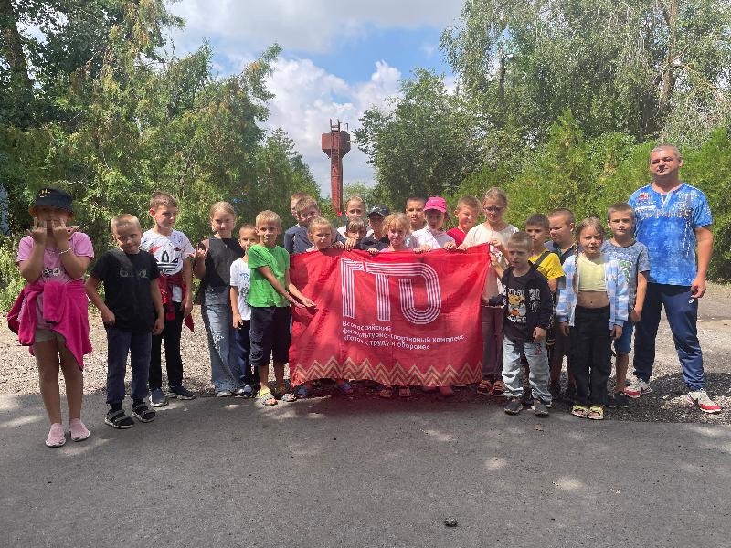 Побеседовали о пользе занятия спортом и сдали нормы ГТО юные жители Волгодонска 