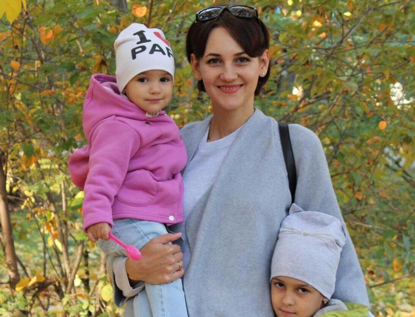 Анна Трембач и ее дочери: Валерия и Полина