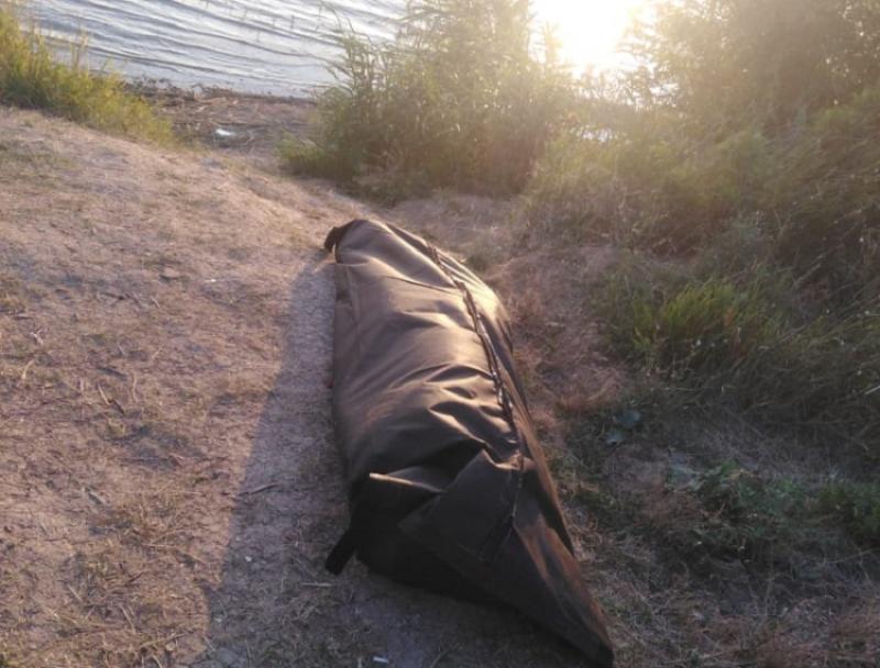 Труп мужчины обнаружили в Сухо-Соленовском заливе в Волгодонске 