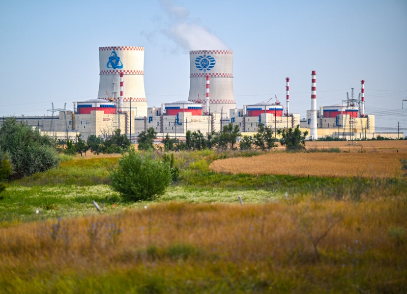 Готовьте свечи: на Ростовской АЭС экстренно остановили энергоблок