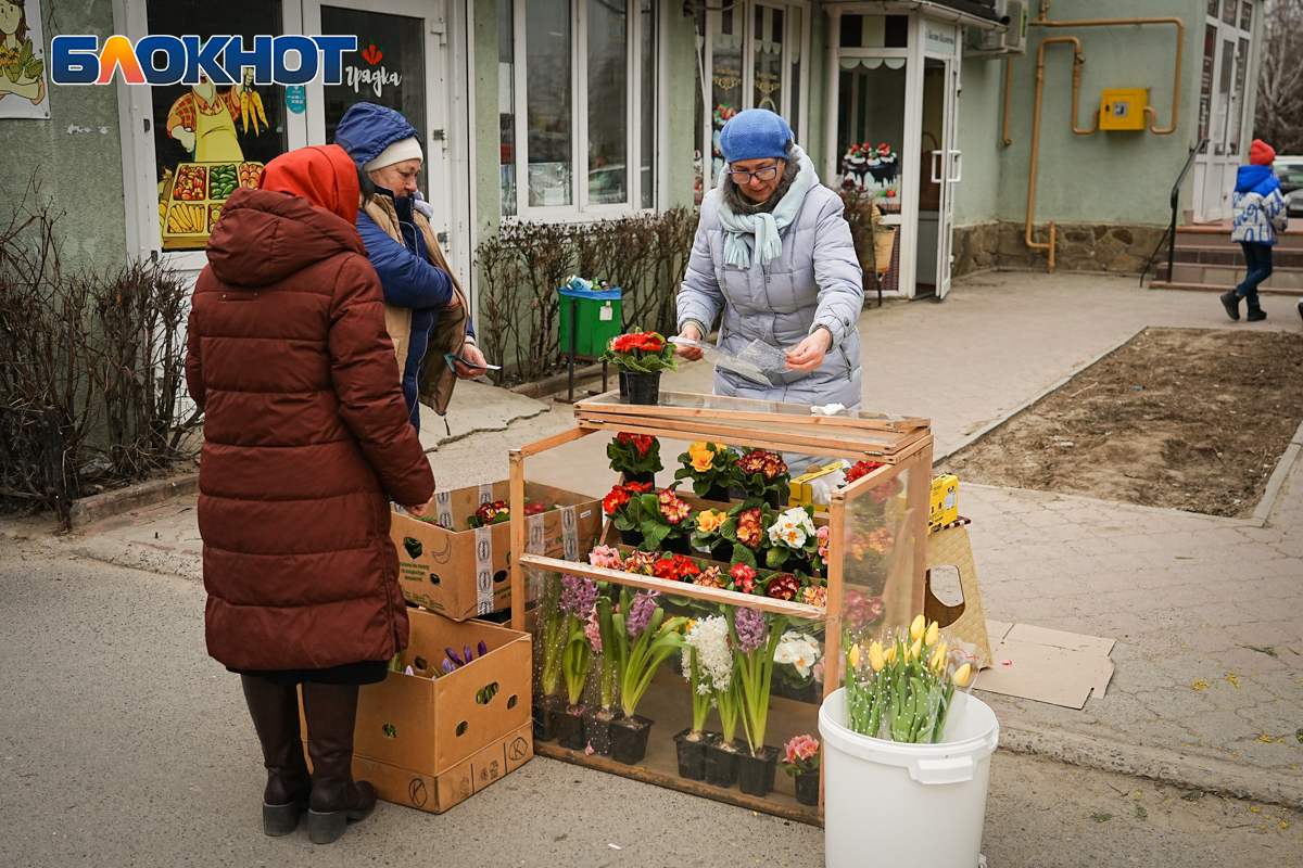 Цветочный переполох» накрыл Волгодонск 8 марта