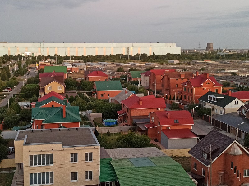 Владельцев частных домов в Волгодонске хотят обязать убирать прилегающую 10-метровую городскую территорию