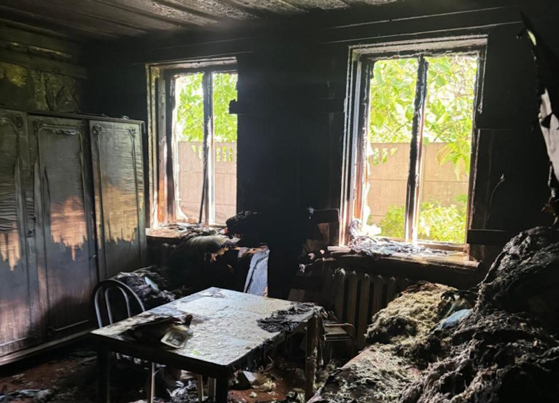 В Волгодонске дотла сгорела комната в жилом доме