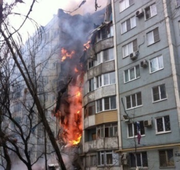 Взрыв подъезда №7 на улице Космонавтов 47 в Волгограде
