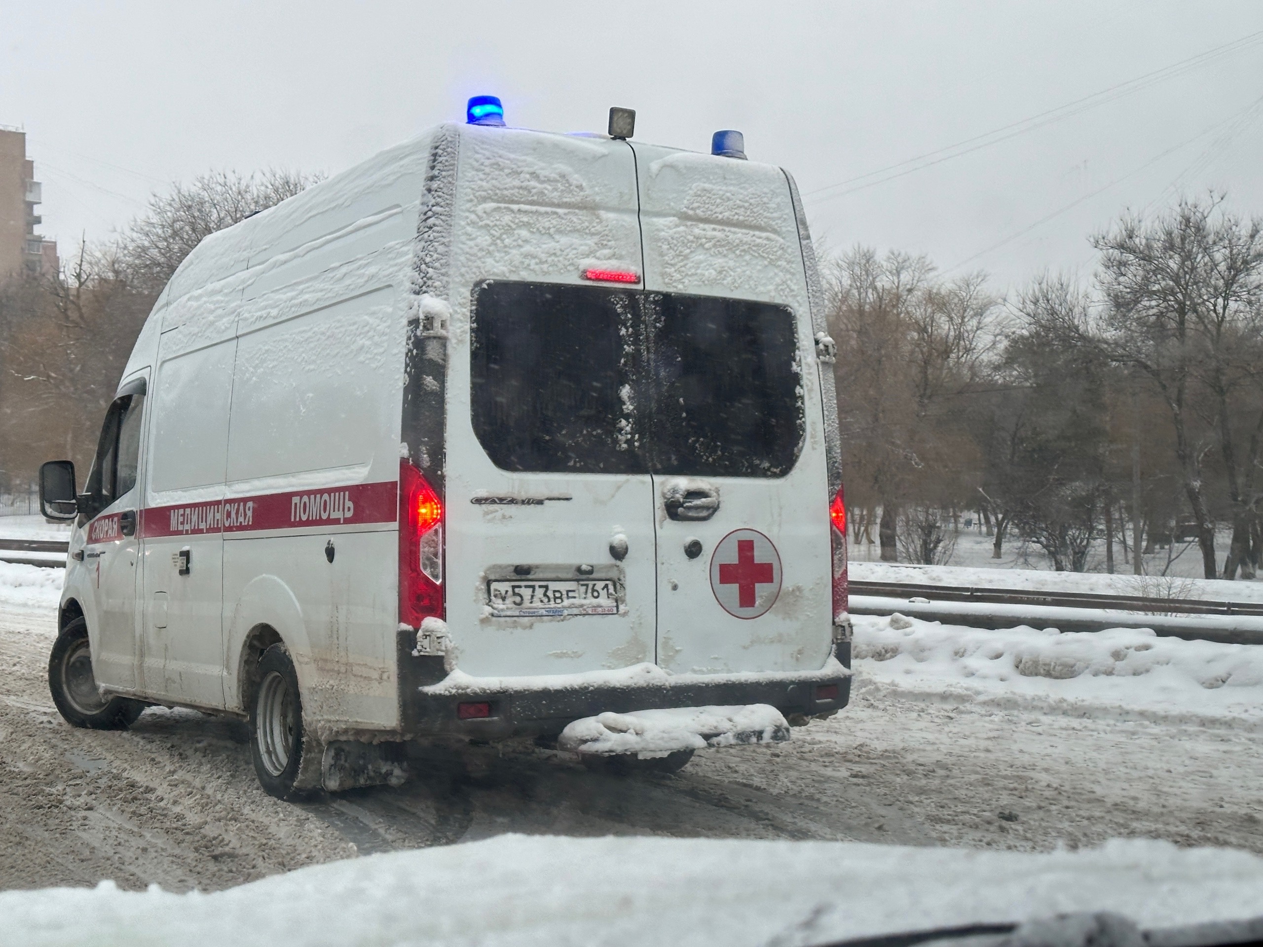 Массовое ДТП произошло в утренний час пик на заснеженном мосту в Волгодонске