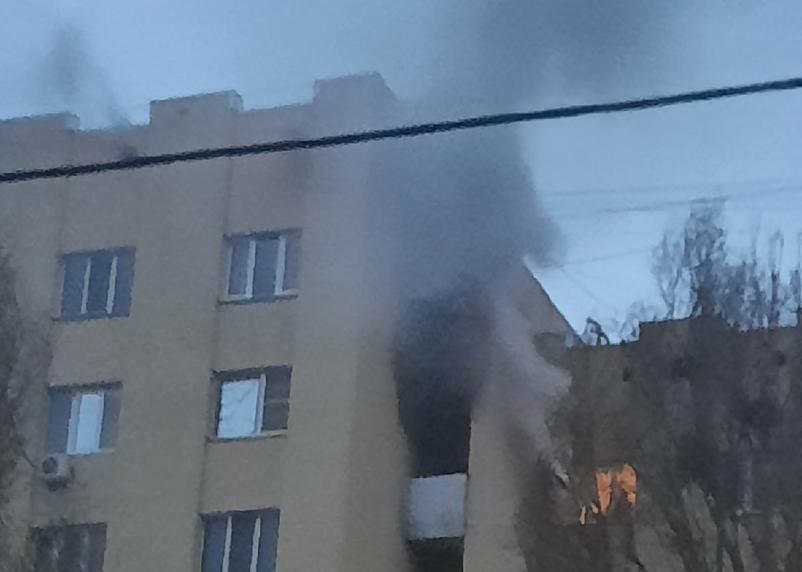 Причиной пожара в высотке на Ленина в Волгодонске стало замыкание электропроводки