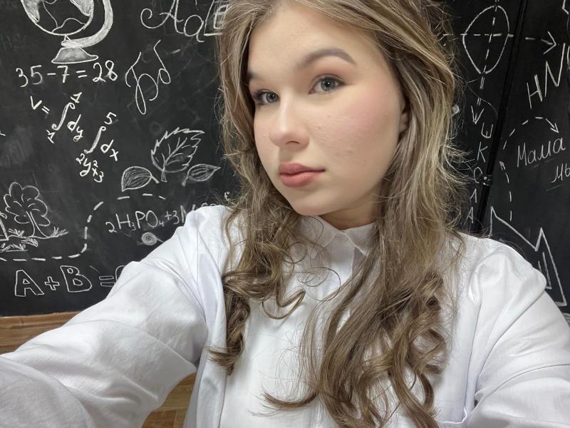 В «Артек» на Всероссийский форум лидеров ученического самоуправления «Вектор Успеха» отправятся две волгодонские школьницы 