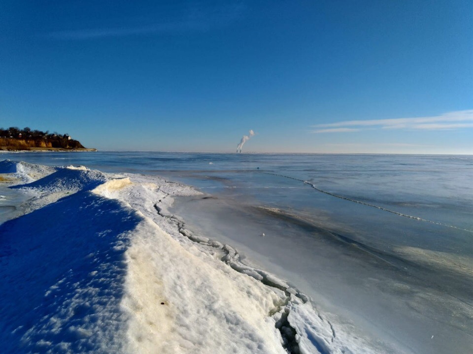 Погода цимлянское водохранилище поселок сафронов. Водохранилище зимой. Цимлянск зимой. Цимлянское море. Цимлянское водохранилище зима.