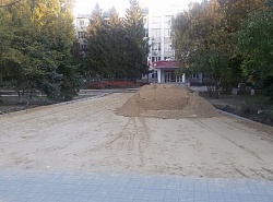 У МИФИ наконец-то решили обновить парадный вход