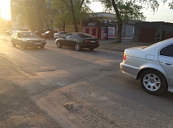 БМВ и девятка. Кто кого?