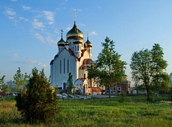 Смотритель главного храма города превратил его в личный кабинет