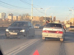 Час пик! Дыры на мосту! Тройное ДТП! Веселый вторник для автомобилстов!