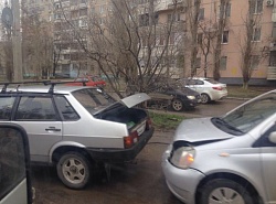 Виноват-не виноват, а получика-ка взад!