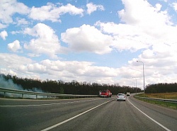 На въезде в Волгодонск ландшафтный пожар