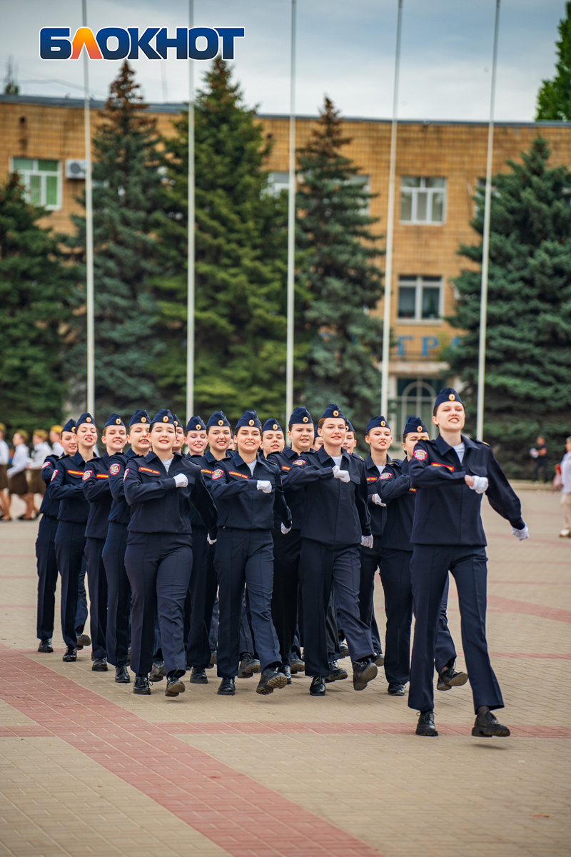 В Волгодонске определили победителей Смотра строя и песни молодежных  отрядов «Мы – будущее России!» | 07.05.2024 | Волгодонск - БезФормата