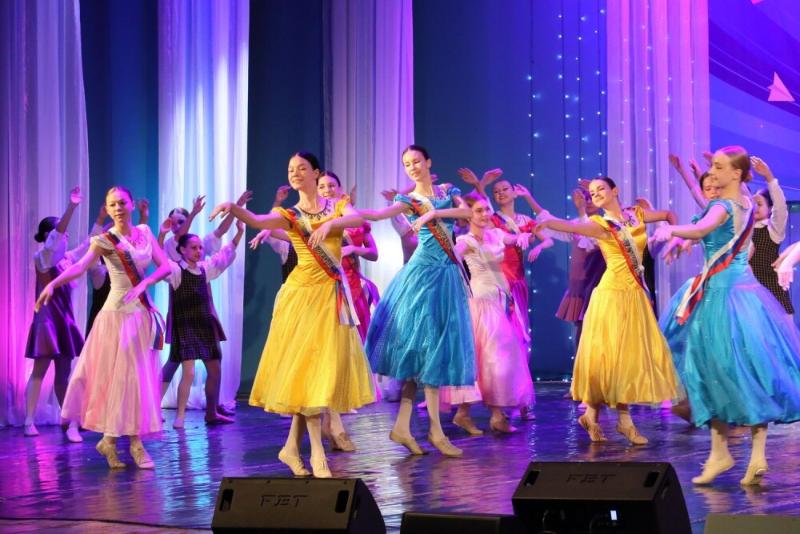 Бал в ДК Курчатова